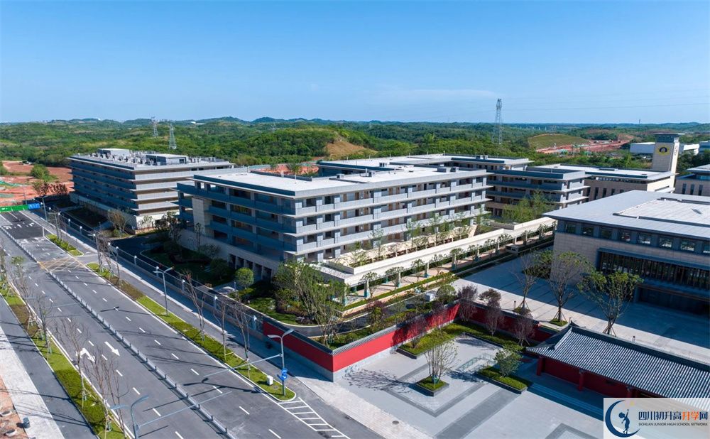 成都市成都石室東部新區(qū)實(shí)驗(yàn)學(xué)校校園風(fēng)采