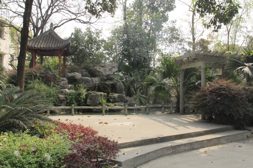 綿陽普明中學(xué)校園風(fēng)采