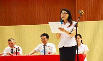 成都市實驗外國語學校高三動員暨“零診”表彰大會