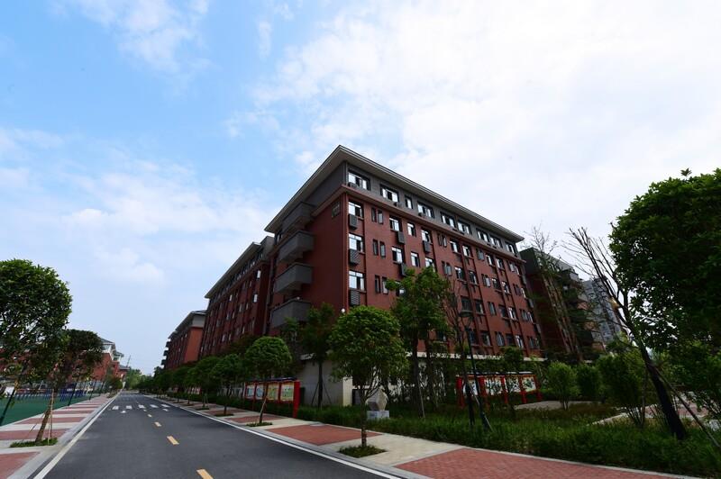新都一中院校環(huán)境