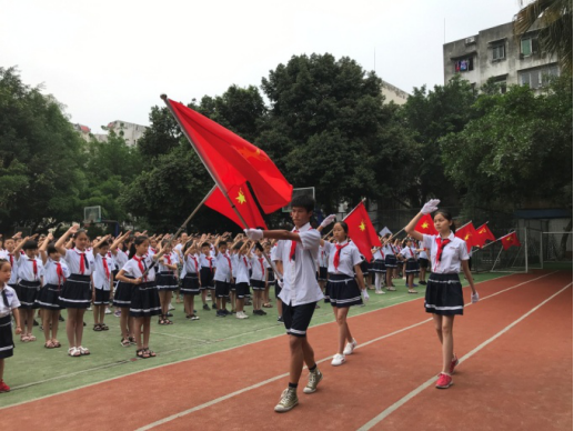 眉山育英實(shí)驗(yàn)學(xué)校在什么地方？