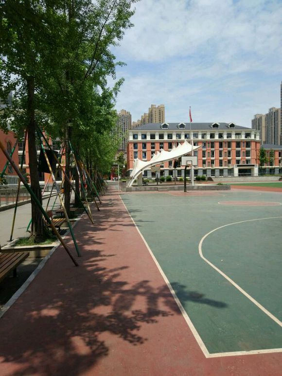 北大成都附屬實驗學(xué)校院校環(huán)境