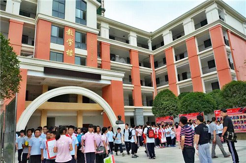 北大成都附屬實驗學校特色課程