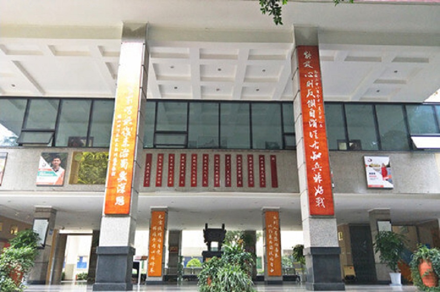 武侯高級中學2020年中考分數(shù)是多少？