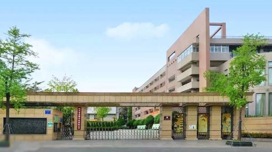 眉山中學地址在哪里？