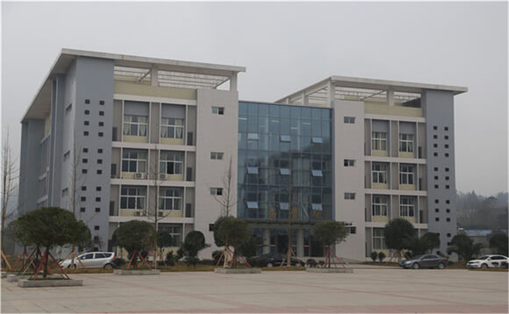 巴中市第五中學(xué)學(xué)校環(huán)境怎么樣？
