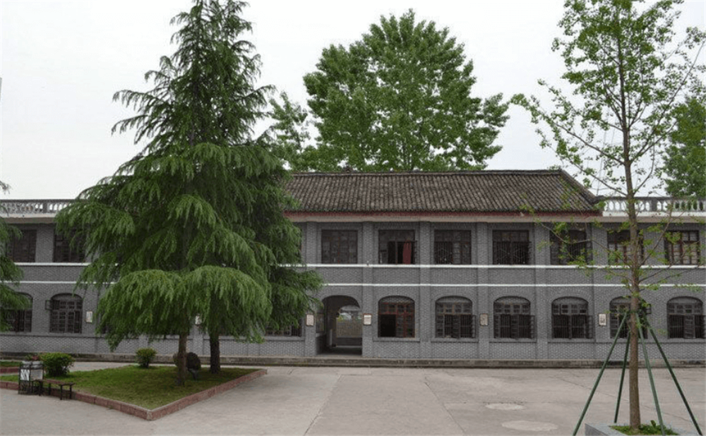 閬中市柏埡中學(xué)2020年招生簡章在哪兒看？