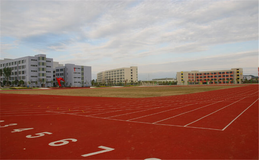 閬中中學(xué)學(xué)校詳細(xì)地址在什么地方？