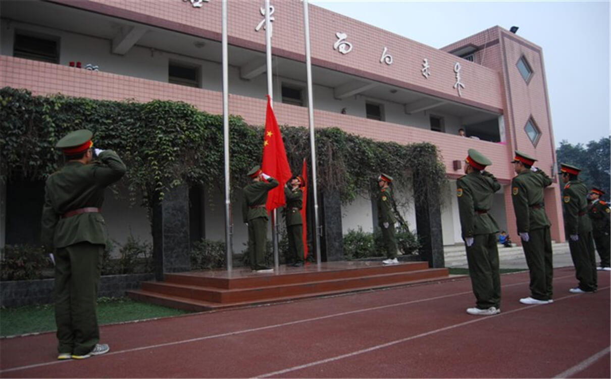 成都三十六中高中部的錄取分數(shù)是多少分？