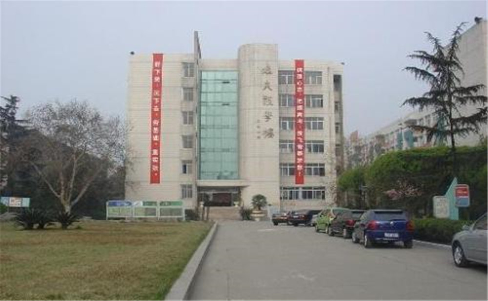 四川師范大學(xué)附屬中學(xué)2020年的能錄取分數(shù)是多少？