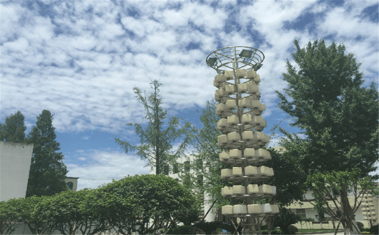 成都市籍田中學(xué)每年的學(xué)費(fèi)是多少錢？