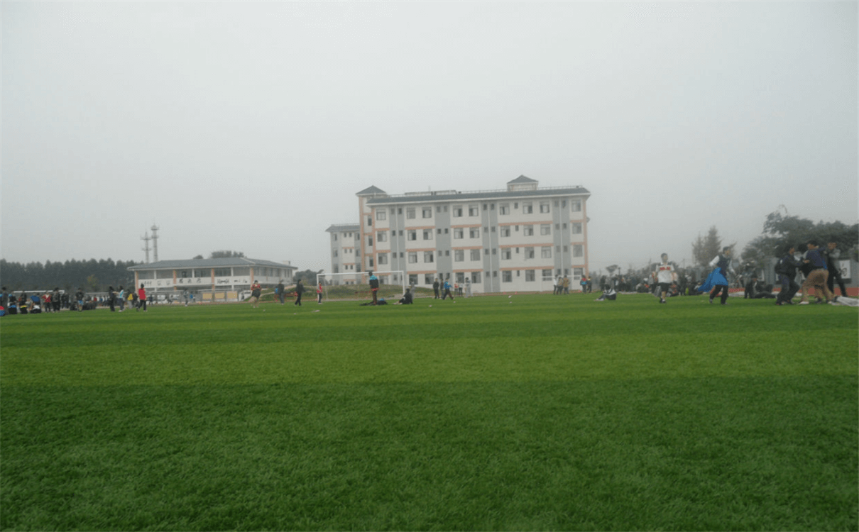 城廂中學高中部的錄取分數(shù)是多少？
