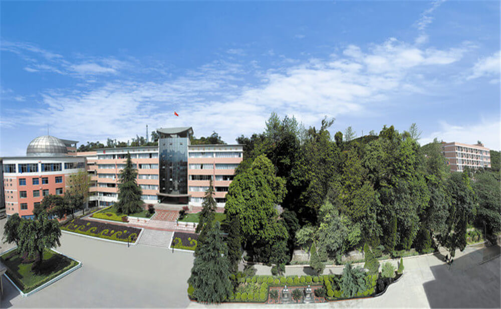 蒲江中學高中部的錄取分數(shù)是多少？