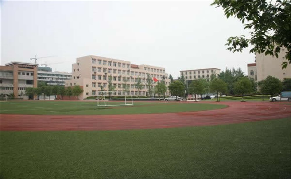 成都西藏中學(xué)的高考升學(xué)率是多少？