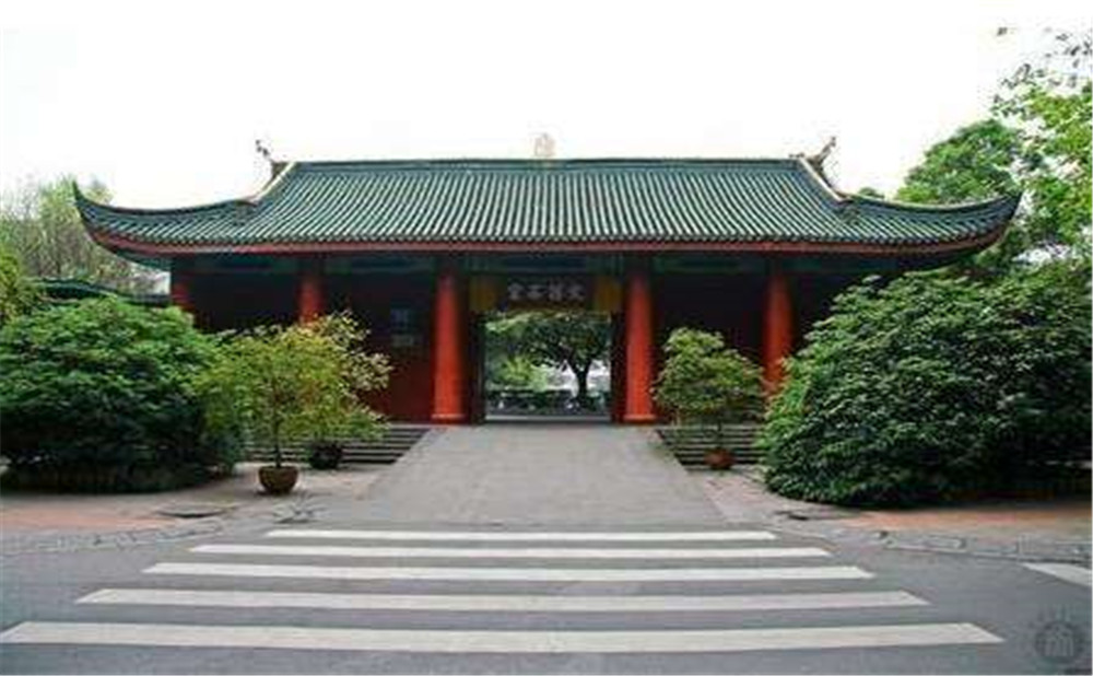 成都石室中學(xué)2020年招生標(biāo)準(zhǔn)是什么？
