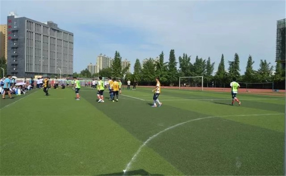 大彎中學(xué)去年錄取分?jǐn)?shù)線是多少？