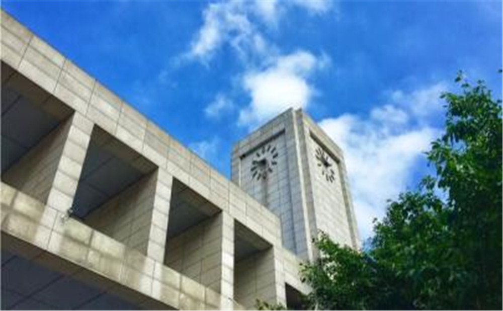 電子科技大學(xué)實(shí)驗(yàn)中學(xué)的高中住宿怎么樣？