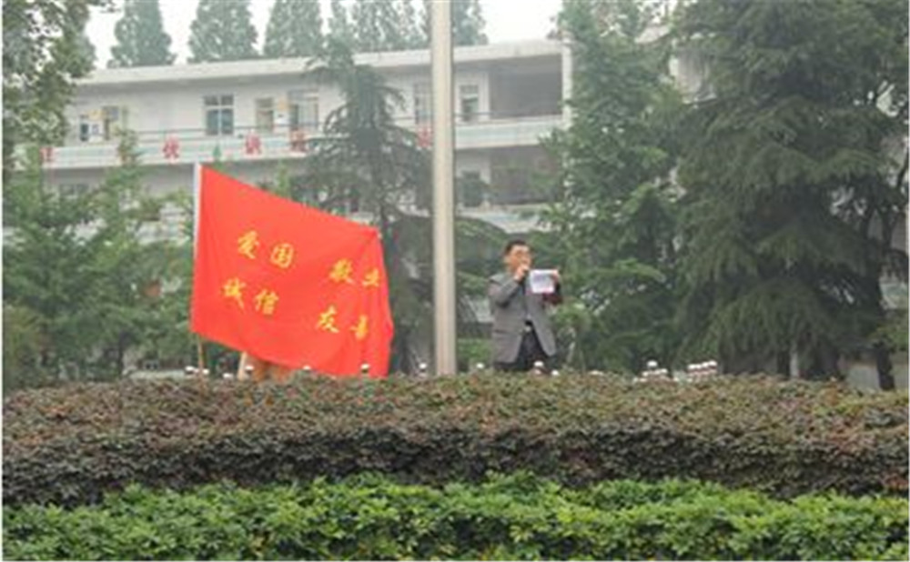 郫縣二中近三年錄取分?jǐn)?shù)線是多少？