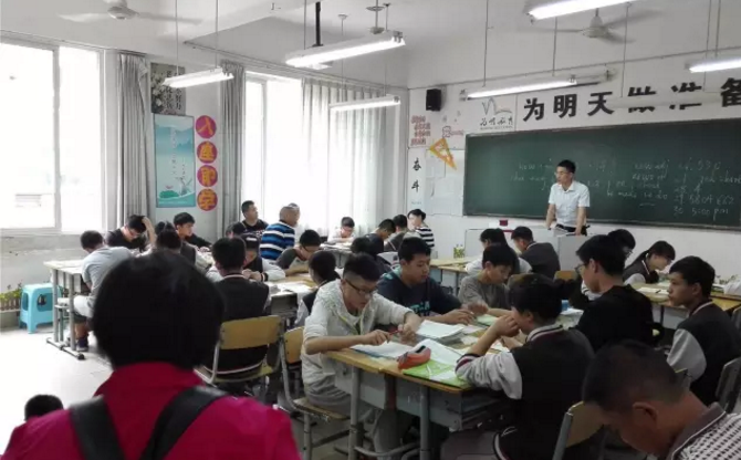北大附中成都新津?yàn)槊鲗W(xué)校的住宿環(huán)境怎么樣？
