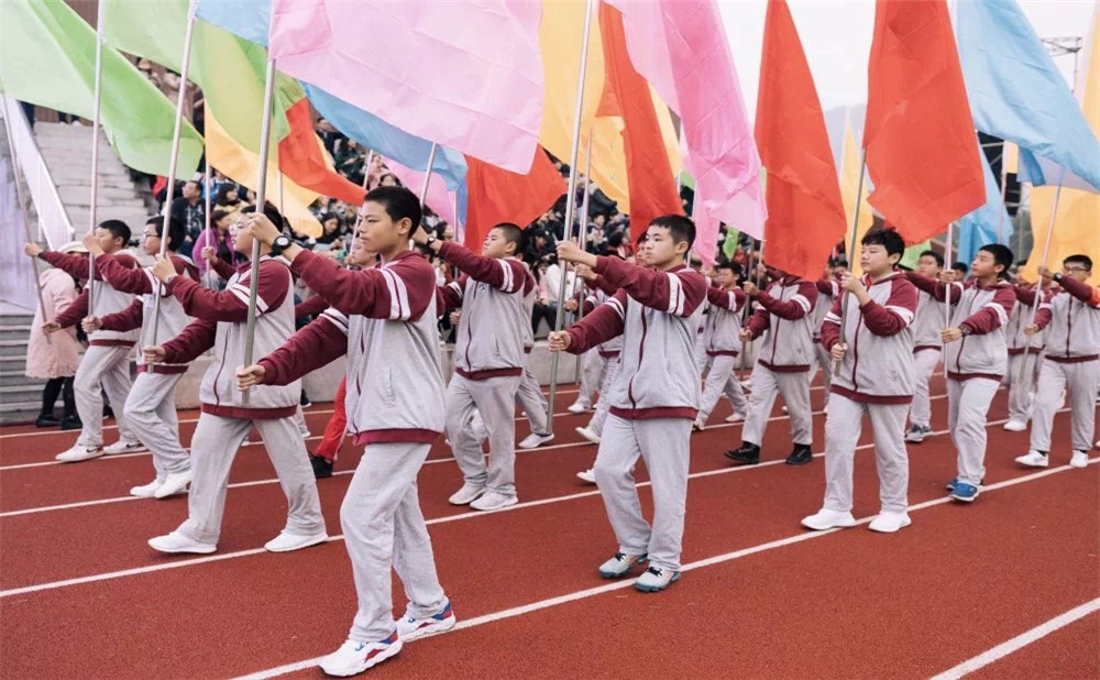 成都教科院附屬學(xué)校宿舍怎么樣？