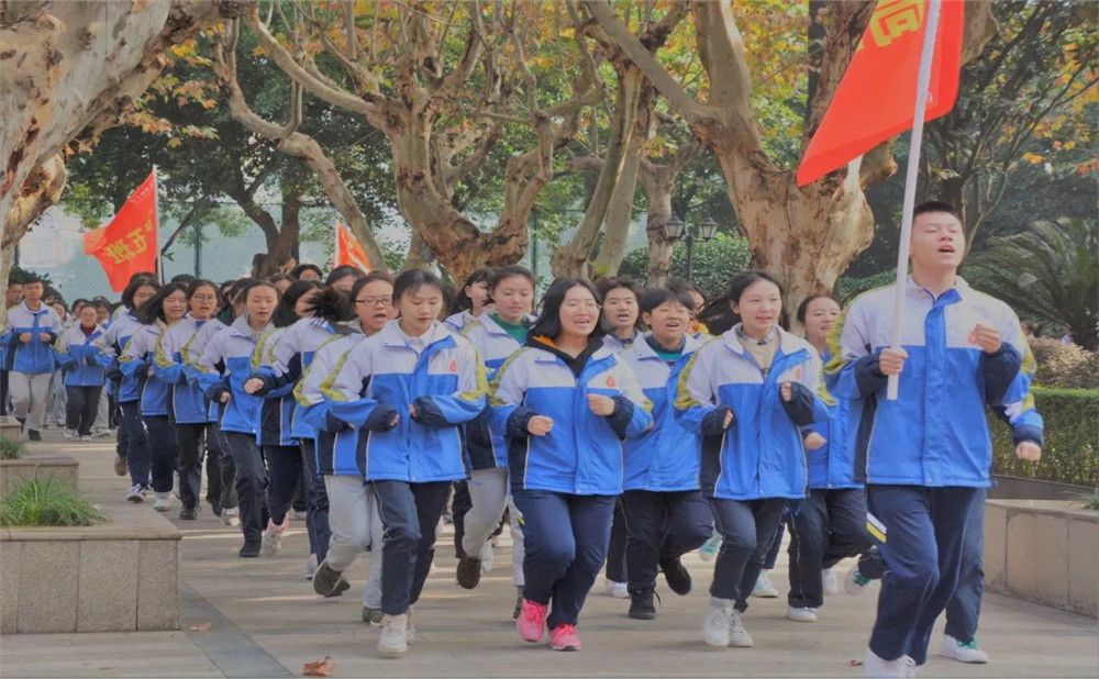 中和中學(xué)錄取分?jǐn)?shù)是多少？
