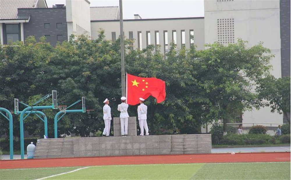 2020年石室白馬中學計劃招多少人？