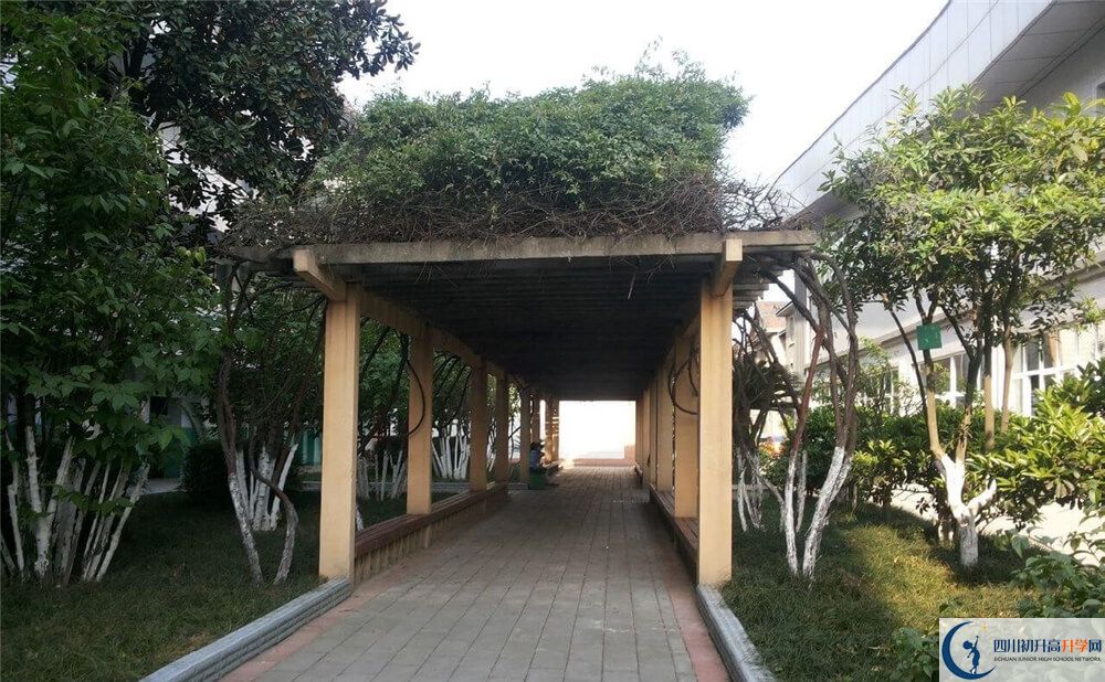 通錦中學(xué)的實(shí)驗(yàn)班怎么樣？