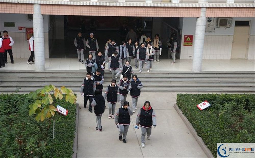 2020年成都南開為明學(xué)校升學(xué)率有多少？