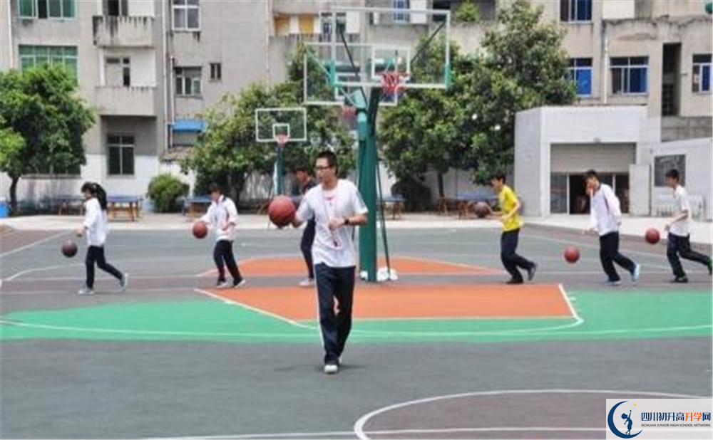 成都市太平中學(xué)的高中好不好？