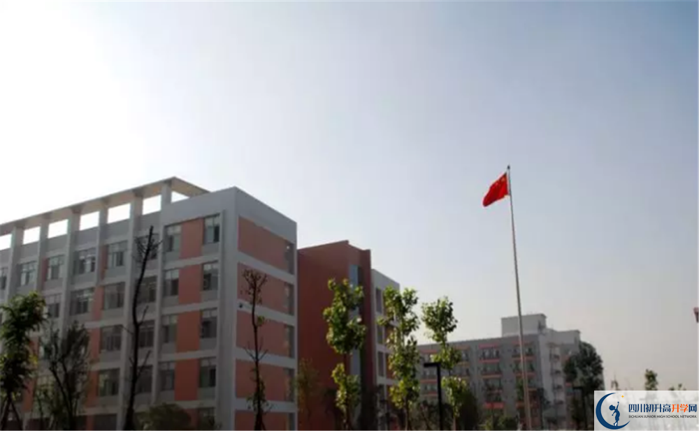 成都樹德中學(xué)光華校區(qū)的宿舍好不好？