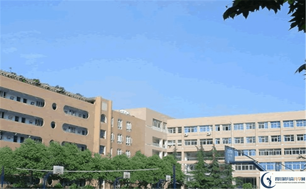 成都大學附屬中學的學校地址在哪里？