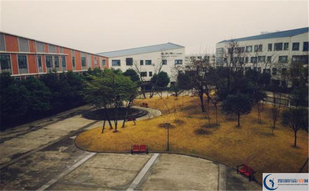 成實(shí)外（西區(qū)）2020年外地招生考試時間是多久？