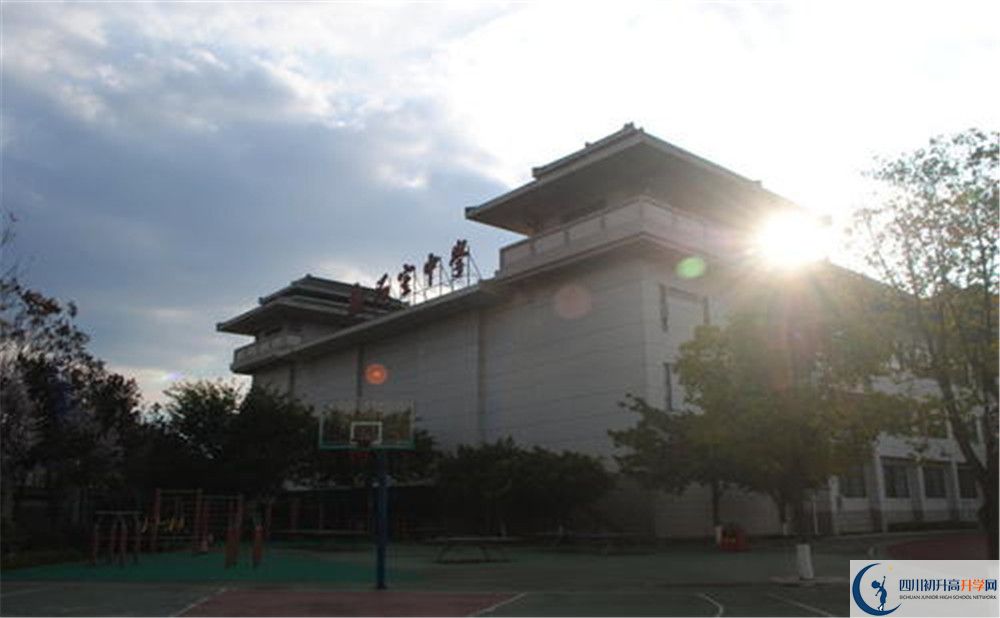 成都石室中學(xué)北湖校區(qū)2020年保送清華北大的人數(shù)有多少？