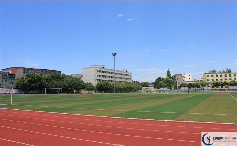 成都市籍田中學招生考試科目有哪些？
