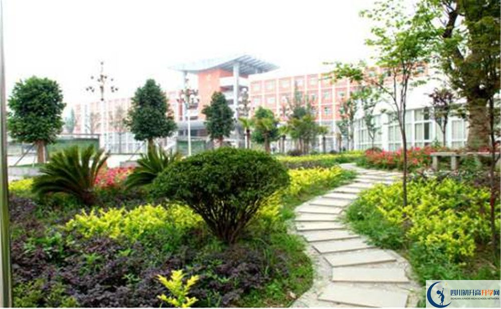 濛陽中學(xué)的高中住宿怎么樣？