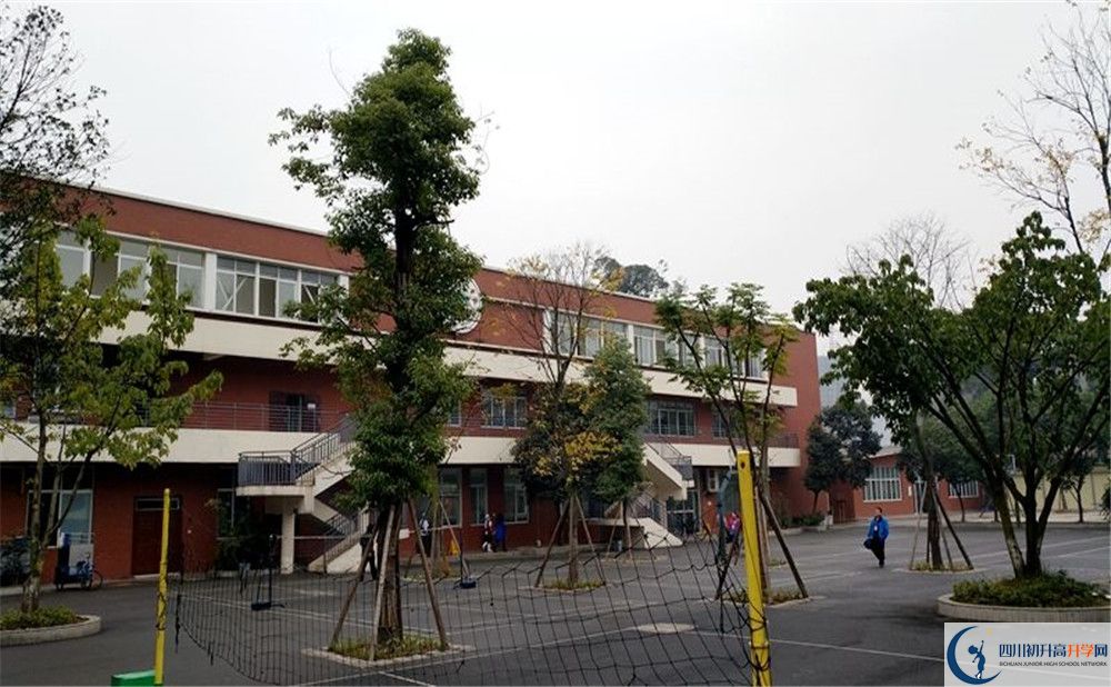 成都七中八一學(xué)校2020屆高三期末試卷在哪看？