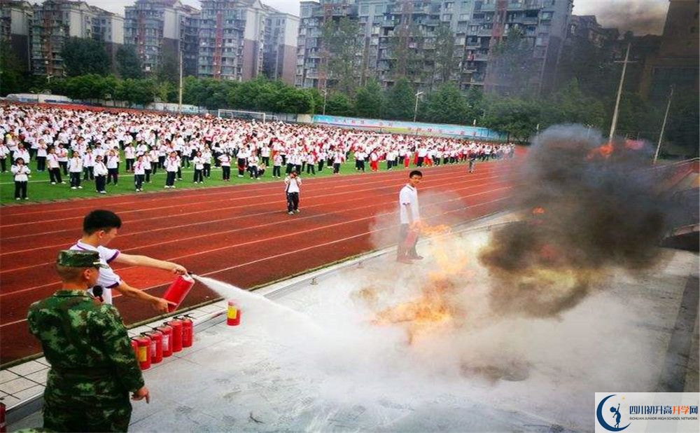 都江堰外國(guó)語實(shí)驗(yàn)學(xué)校高2020屆高三理綜階段檢測(cè)試題難嗎？