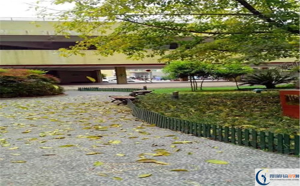 四川師范大學(xué)附屬第三實驗中學(xué)在全國高中排名多少？
