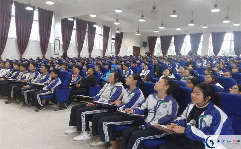 金堂實驗中學平行班中考重點率高嗎？