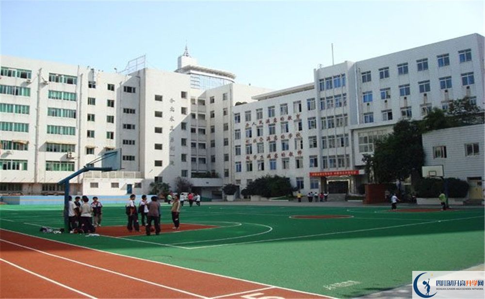 成都市西北中學高一作息時間是怎樣的？
