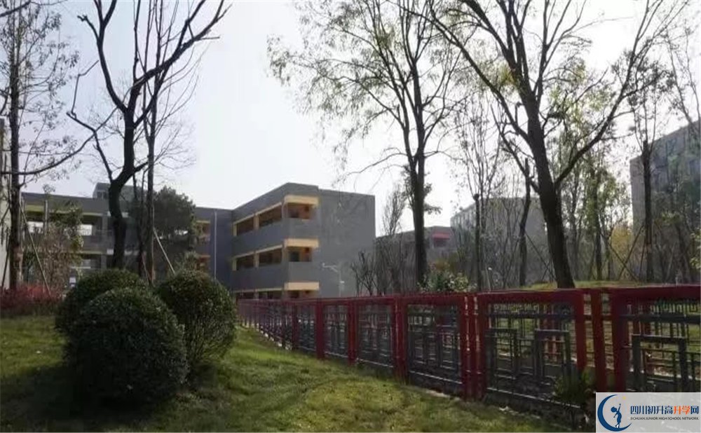 2020成都綿實(shí)外國(guó)語(yǔ)學(xué)校中考錄取時(shí)間怎么調(diào)整？