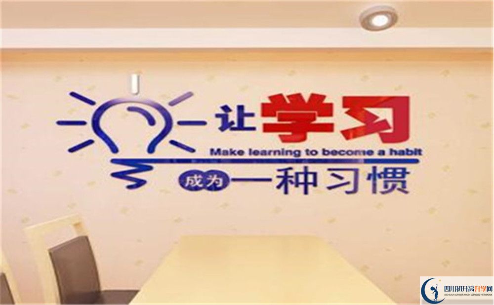 2022年阿壩州中考英語預(yù)測(cè)作文：《Chinese Red》